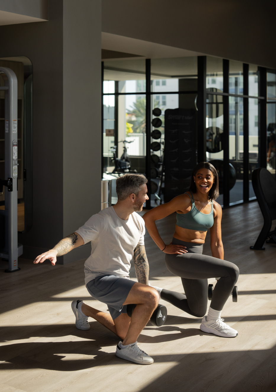 VIV_LuxuryApartmentCommunity_FitnessCenter_ST.PeteFL