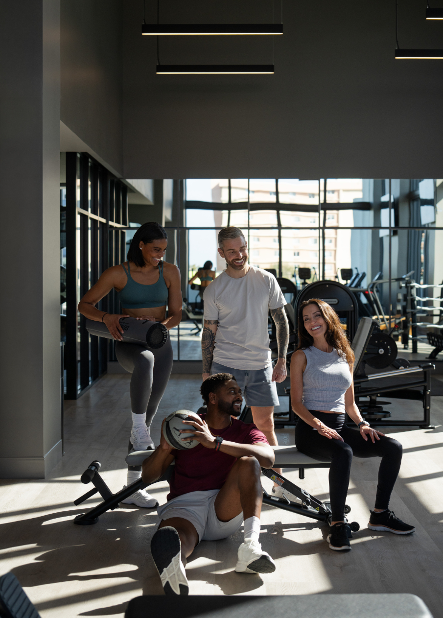 VIV_LuxuryApartmentCommunity_FitnessCenter_ST.PeteFL