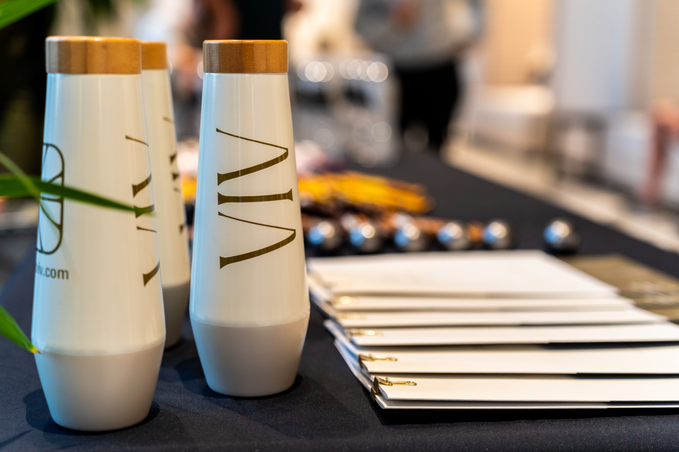 VIV_LuxuryApartmentCommunity_CommunityEvents_ST.PeteFL