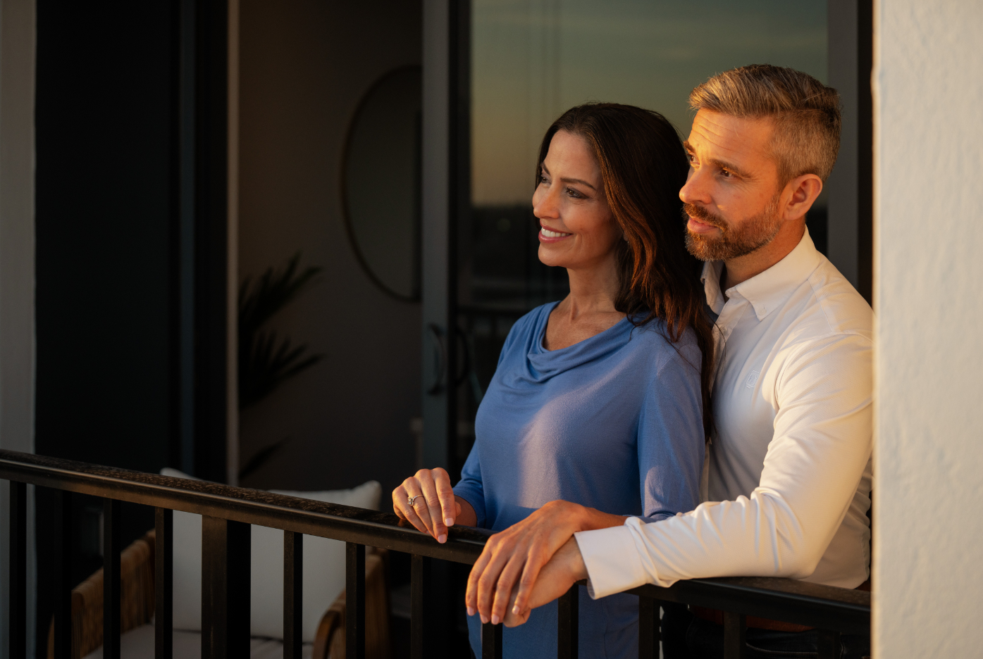 VIV_LuxuryApartmentCommunity_Balcony_ST.PeteFL
